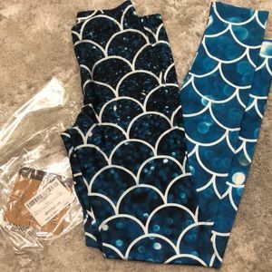New Women’s Mermaid leggings size L